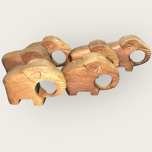 Vintage Set Of 5 Wood Napkin Holders Rings Hand Carved Elephant 3.5” X2.5” - Picture 2 of 10